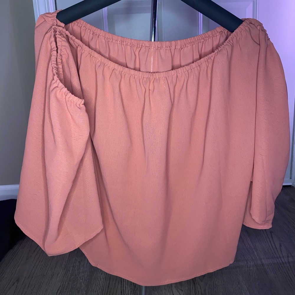 🌼NWT off the shoulder pink chiffon blouse - Picture 1 of 3